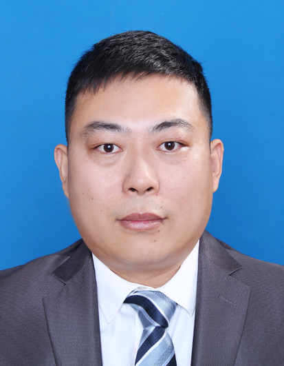 011-丁亮 011-丁亮